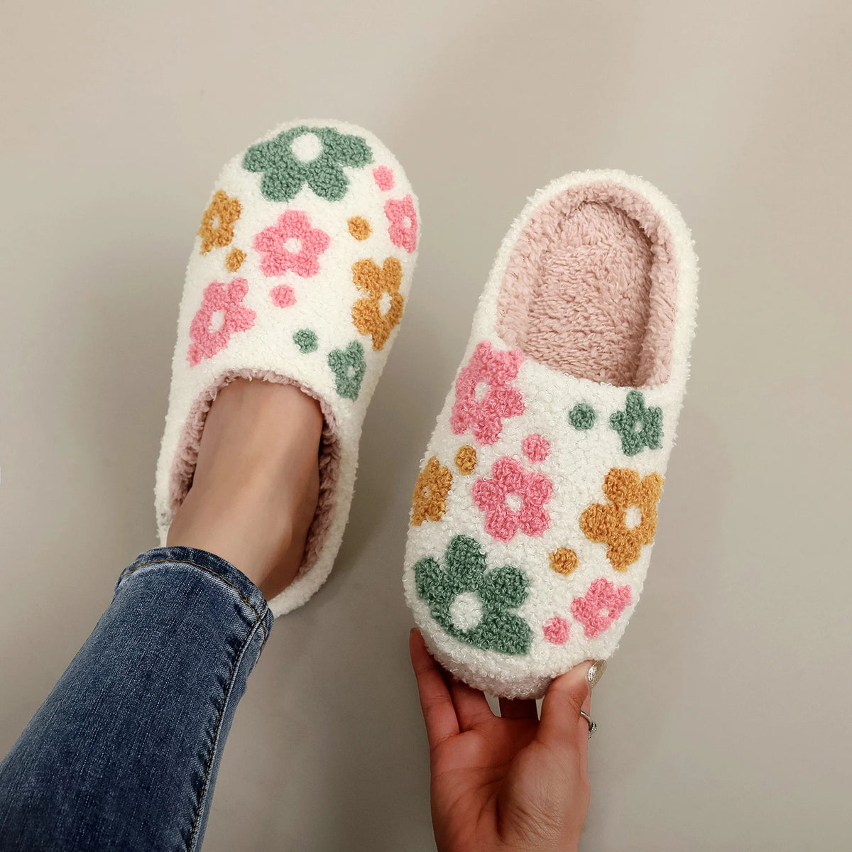 Chaussons bouclette à motifs